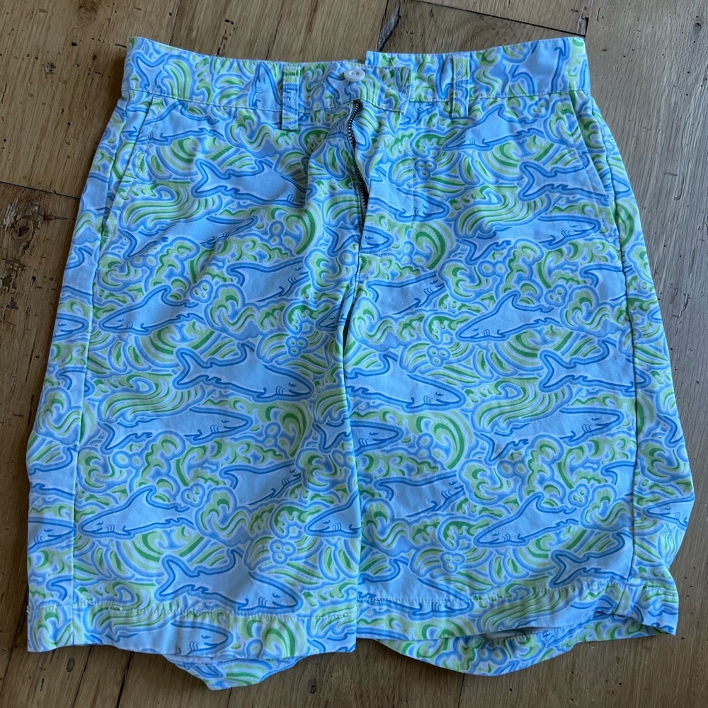 Vineyard vines shark shirts size 14 boys